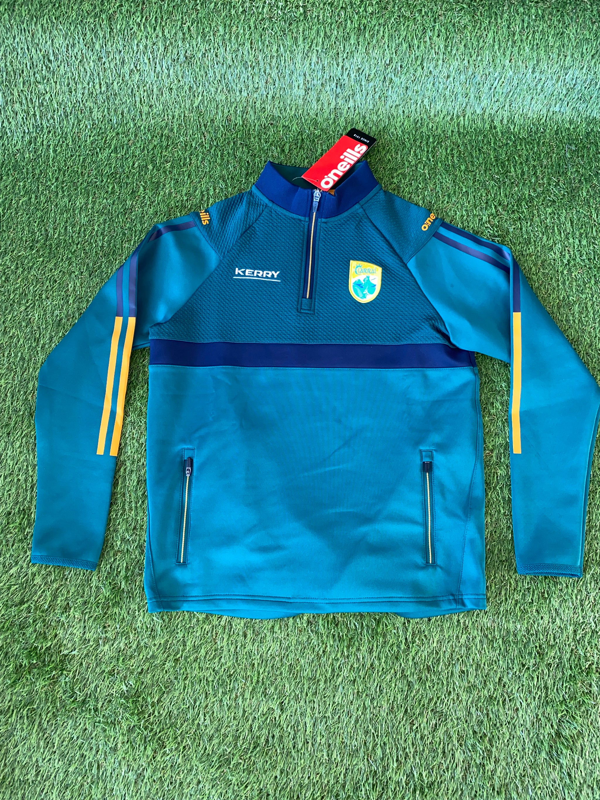 Kerry GAA Peak Hybrid Half Zip Top (Bottle/Marine/Amber)